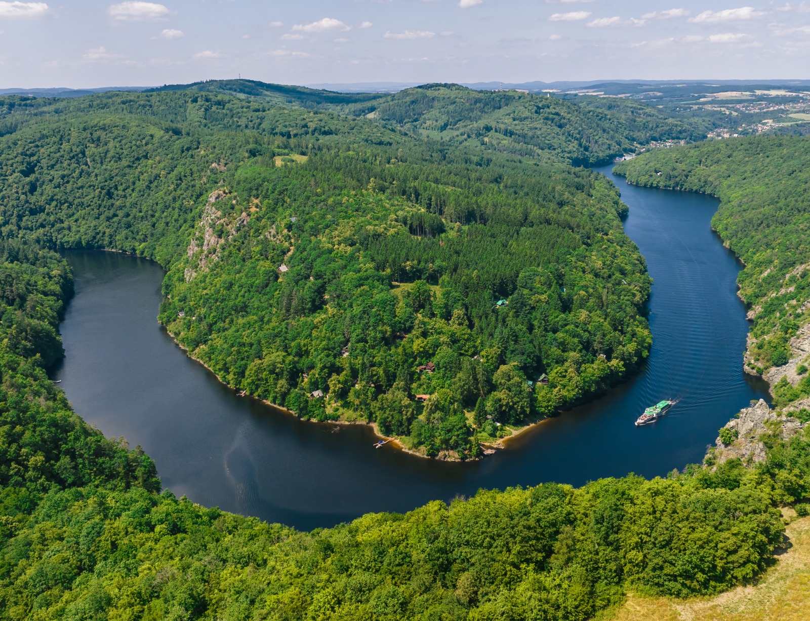 1 990 Kč – dospělí / 1 290 Kč – děti